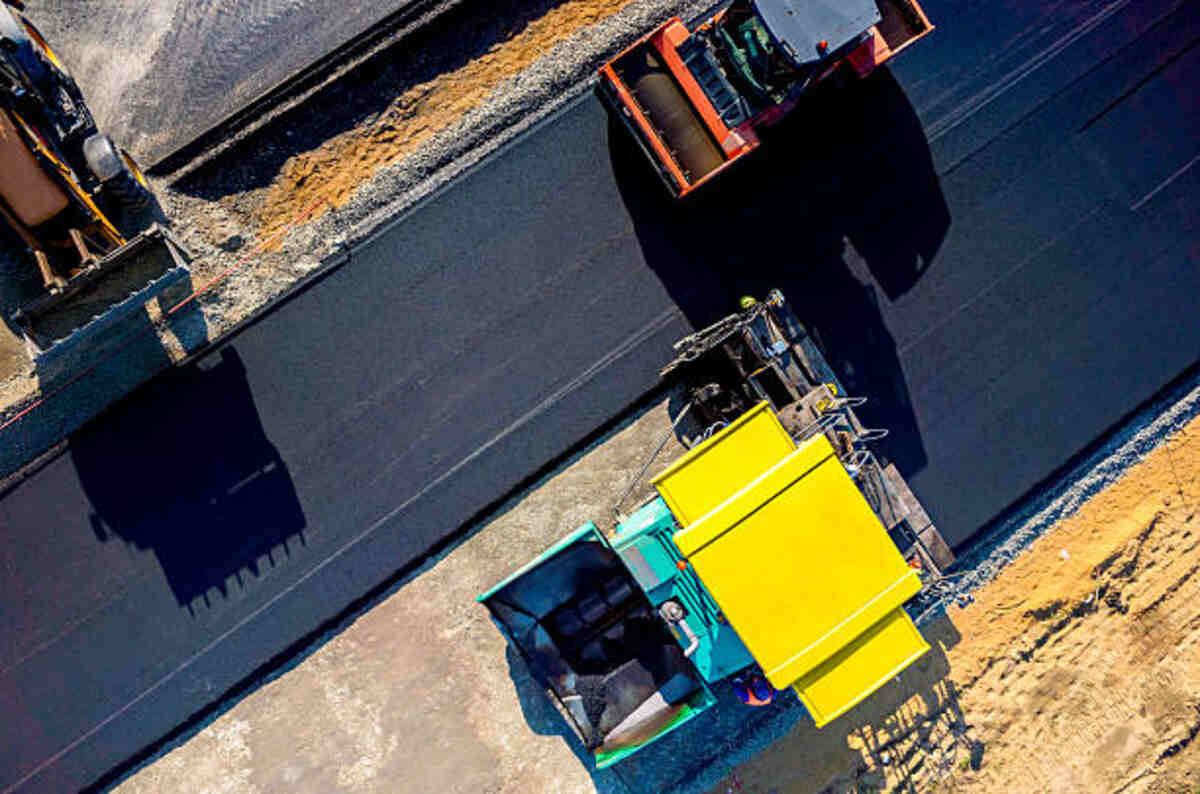 Cost Factors for Asphalt Paving in Irvine